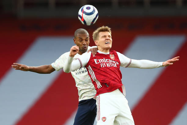 他们必须在 他们必须在